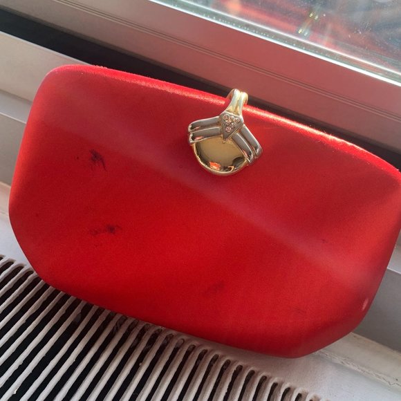 Red Rodo Clutch - Picture 3 of 3